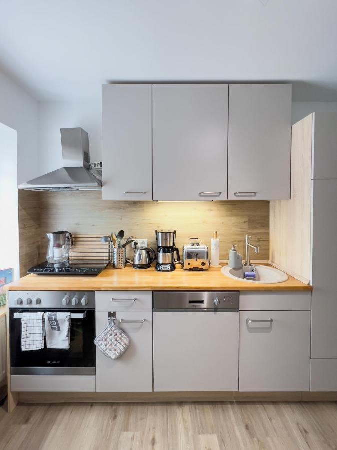 Schoene Helle & Gemuetliche Wohnung In Altstadtnaehe 에르푸르트 객실 사진