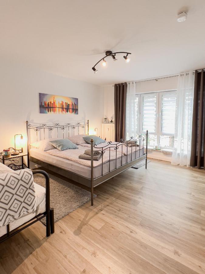Schoene Helle & Gemuetliche Wohnung In Altstadtnaehe 에르푸르트 외부 사진