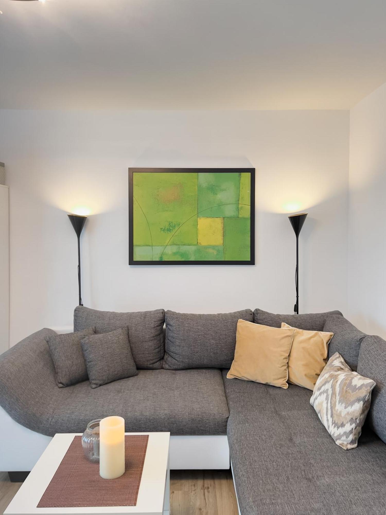 Schoene Helle & Gemuetliche Wohnung In Altstadtnaehe 에르푸르트 객실 사진
