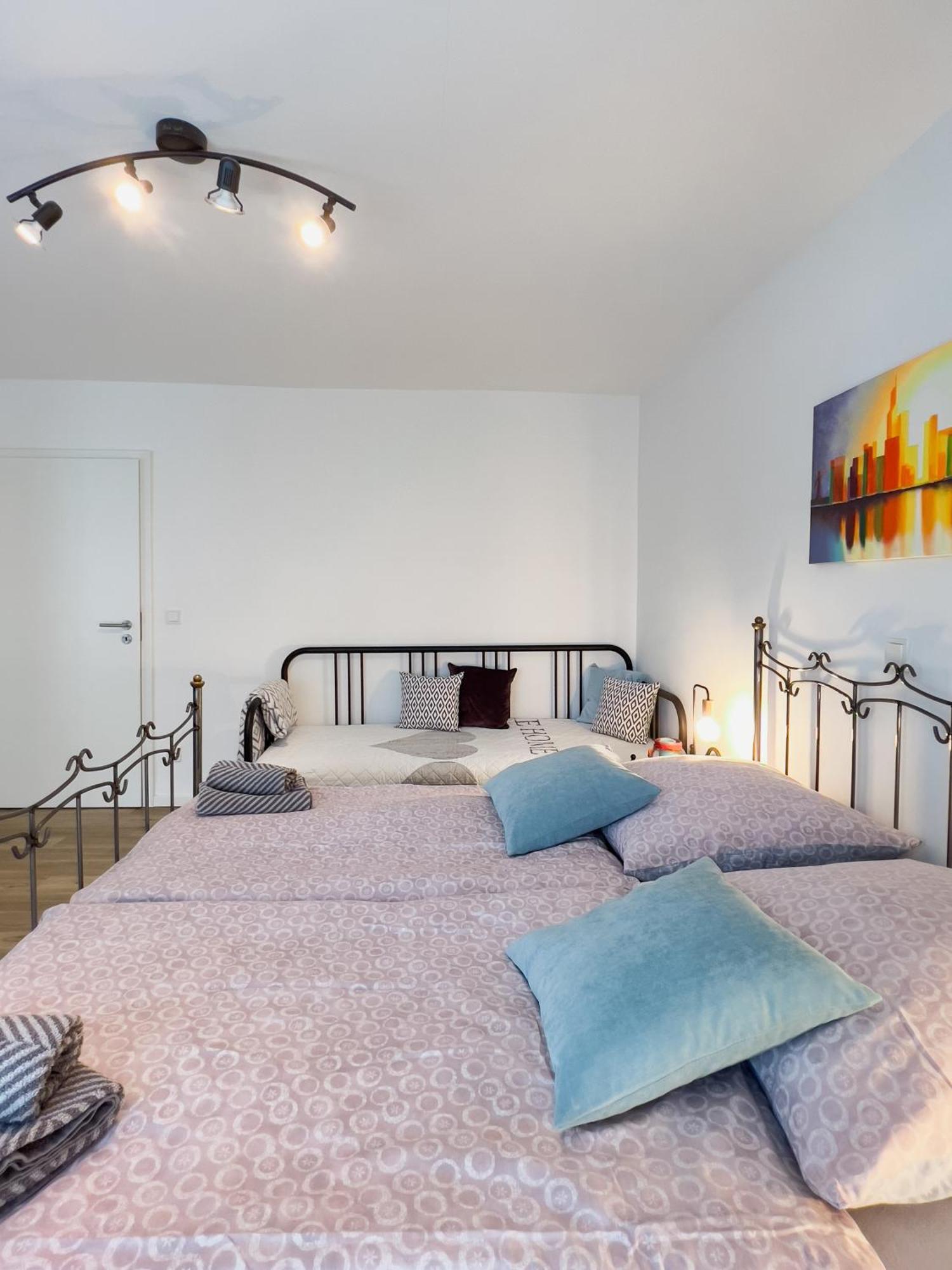 Schoene Helle & Gemuetliche Wohnung In Altstadtnaehe 에르푸르트 객실 사진