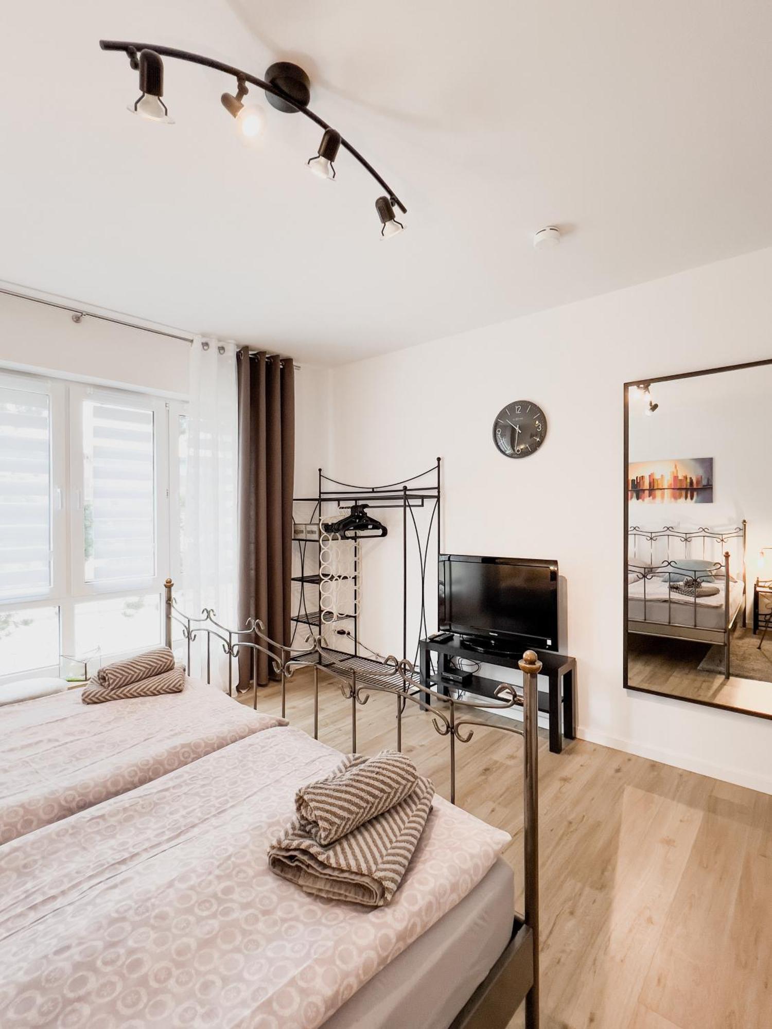 Schoene Helle & Gemuetliche Wohnung In Altstadtnaehe 에르푸르트 객실 사진